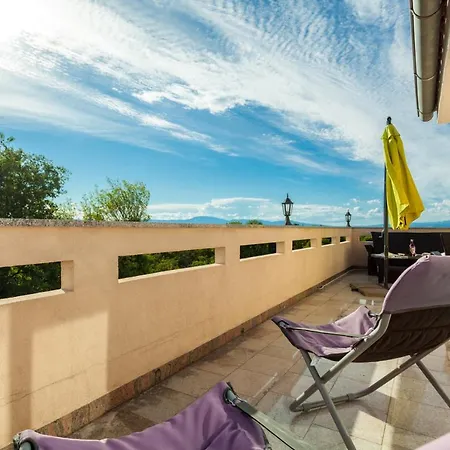 L&s Guest house