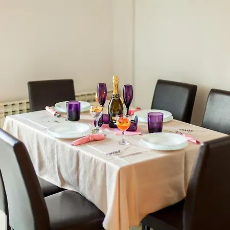 L&s Guest house 3*