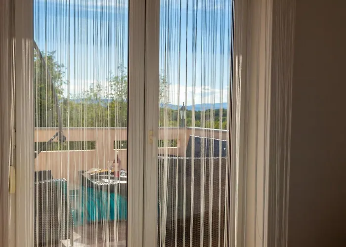 بيت ضيافة L&s