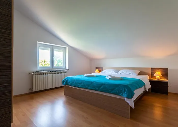 بيت ضيافة L&s مالينسكا