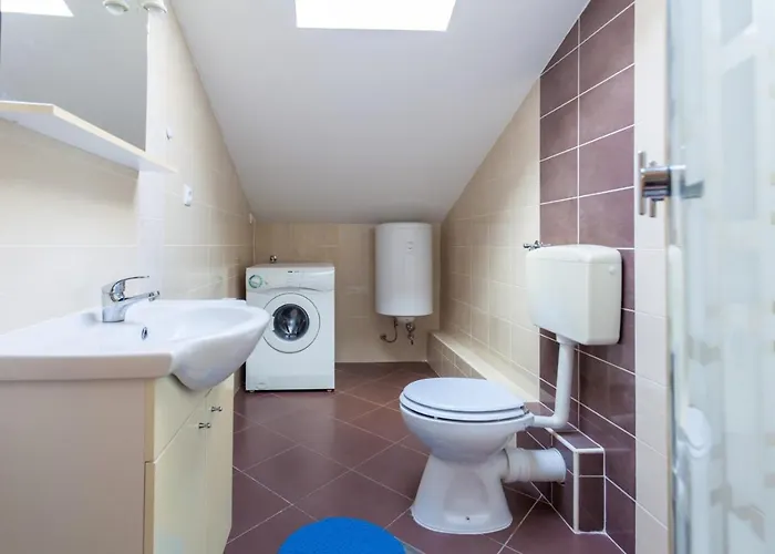 بيت ضيافة L&s مالينسكا